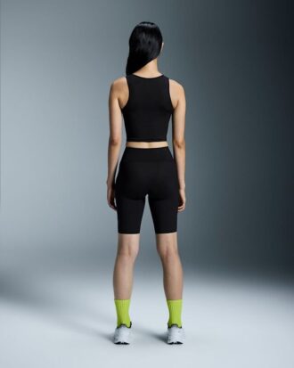 Dames Studio Cut-Out Crop