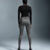 Dames Studio Long-T Crop Dames Studio Long-T Crop
